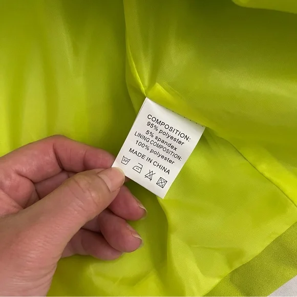 Lime green cropped lapel collar  two-button blazer - Picture 13 of 13